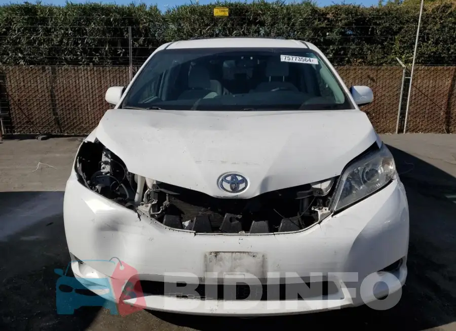 5TDKZ3DCXHS819000 Photo# 5