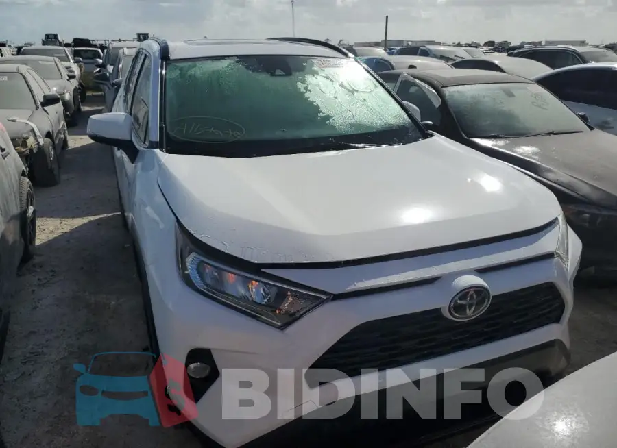 JTMW1RFV8KD018434 Photo# 5