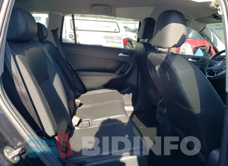 3VV2B7AX8KM153797 Photo# 11