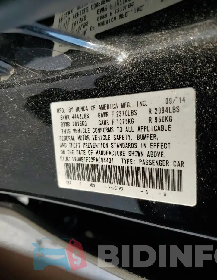 19UUB1F32FA004431 Photo# 12