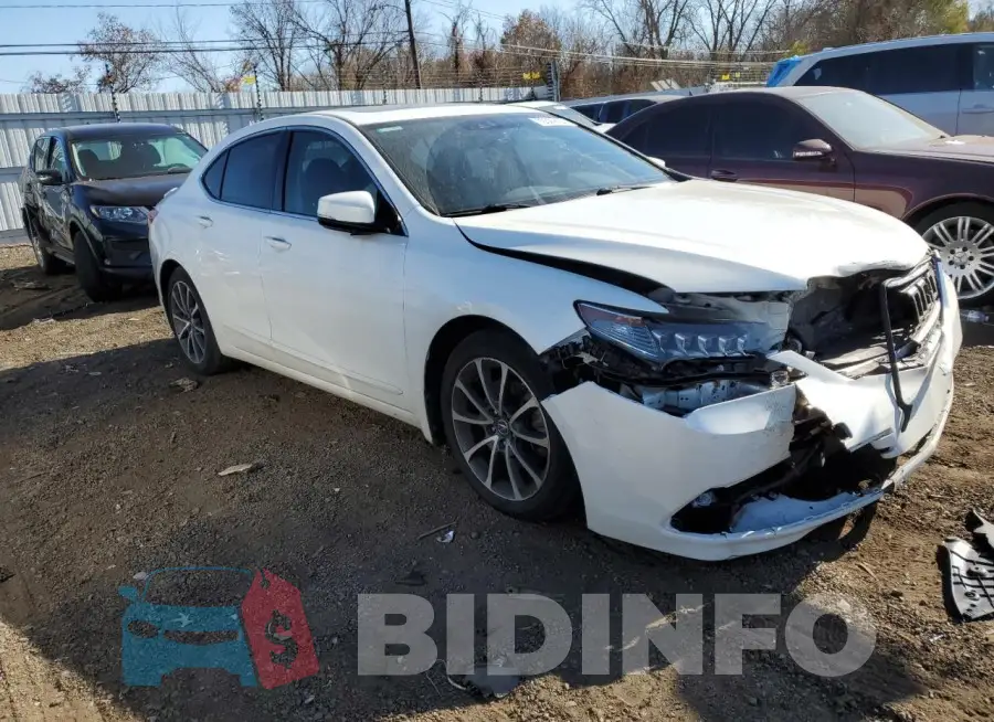 19UUB2F57FA012077 Photo# 4