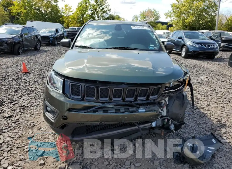 3C4NJDEB7MT595183 Photo# 5
