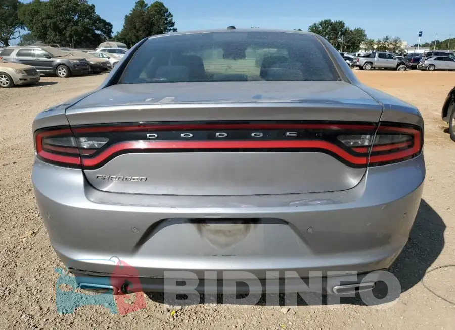 2C3CDXBG4FH771316 Photo# 6