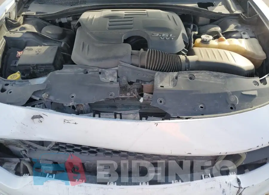 2C3CDXHG2KH728756 Photo# 11
