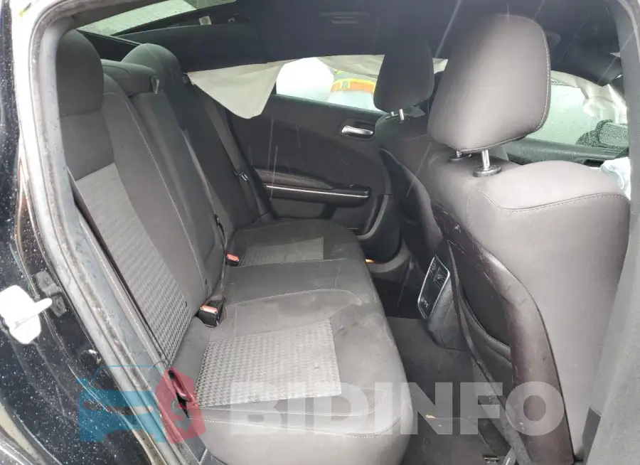 2C3CDXHGXKH684943 Photo# 10
