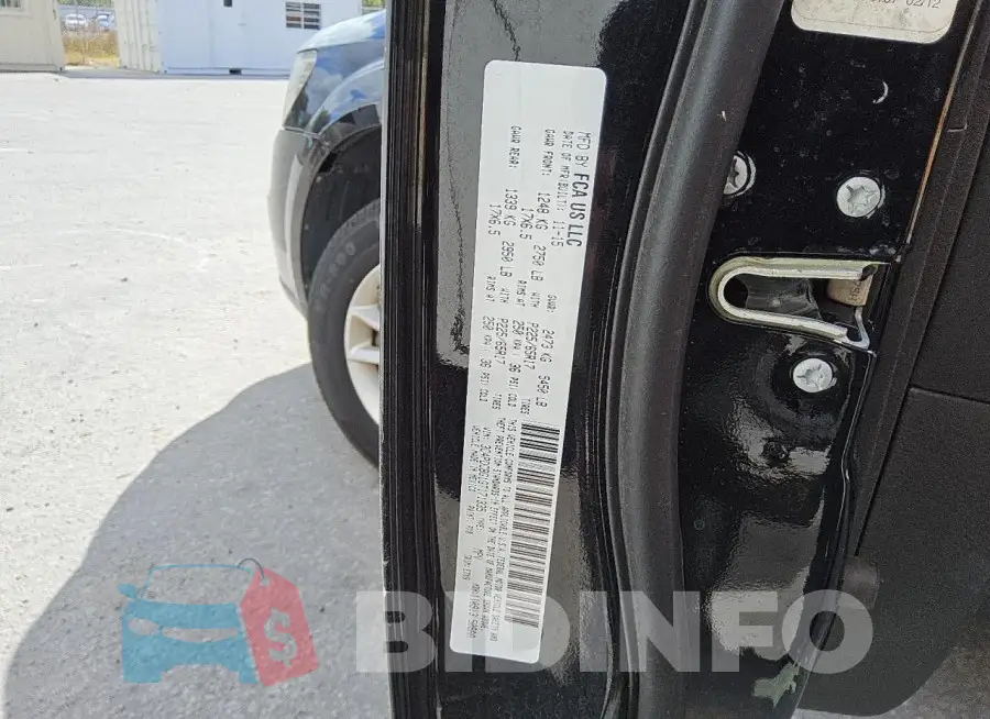 3C4PDCBG1GT171335 Photo# 13
