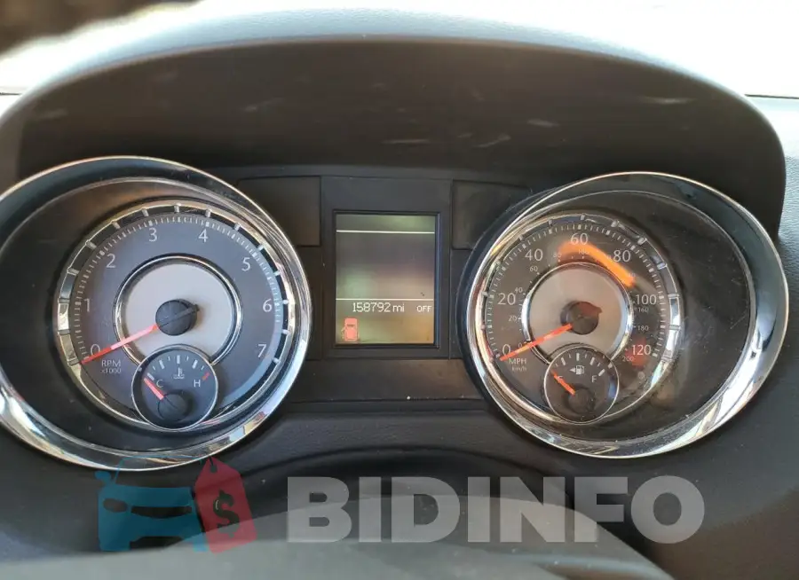 2C4RC1BGXFR728776 Photo# 9