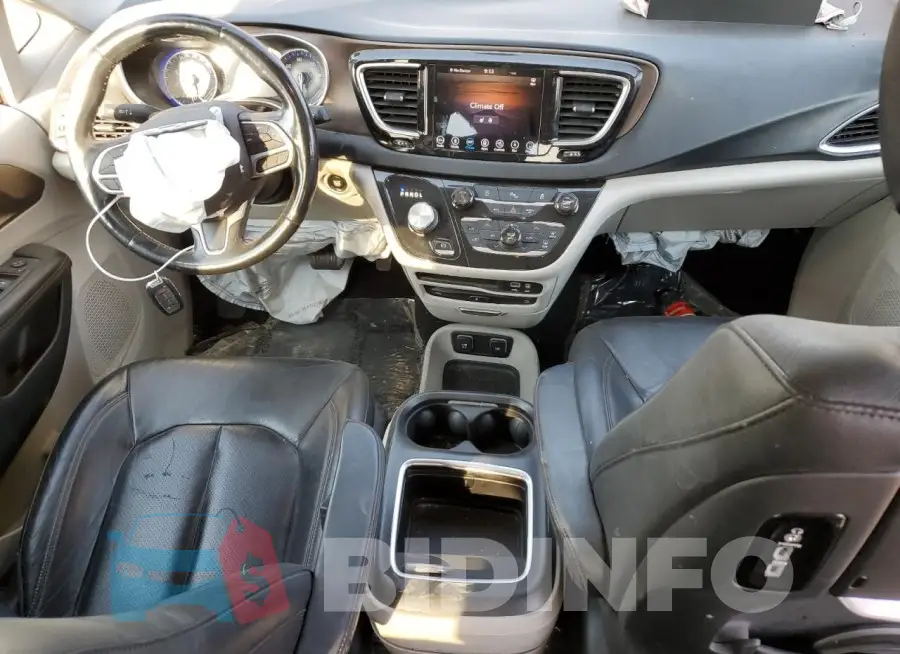 2C4RC1EGXJR108384 Photo# 8