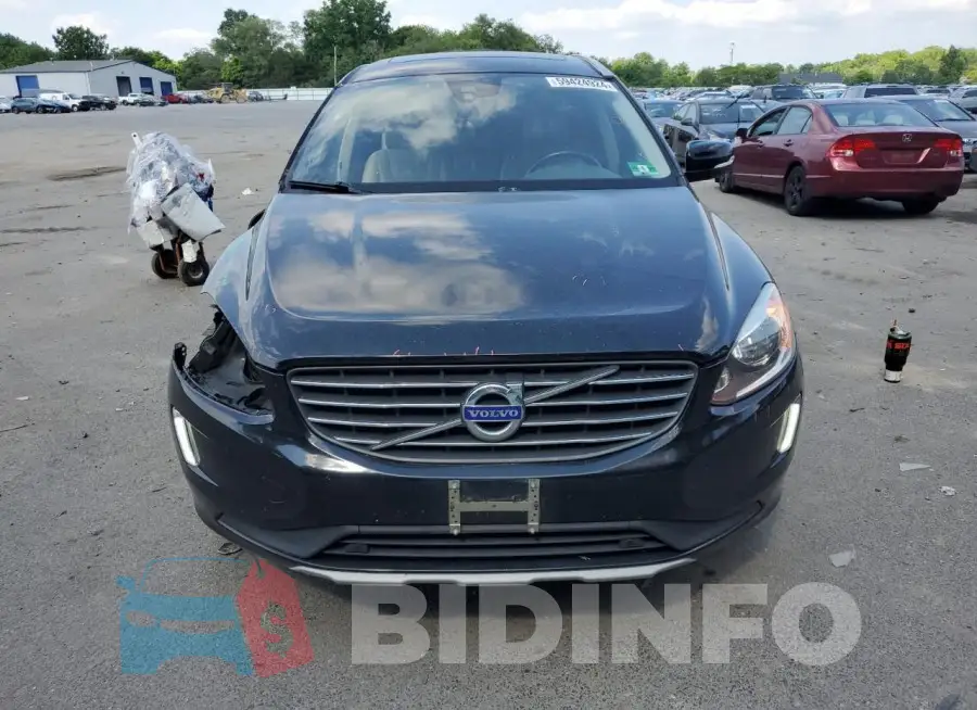 YV4902RK6G2844143 Photo# 5