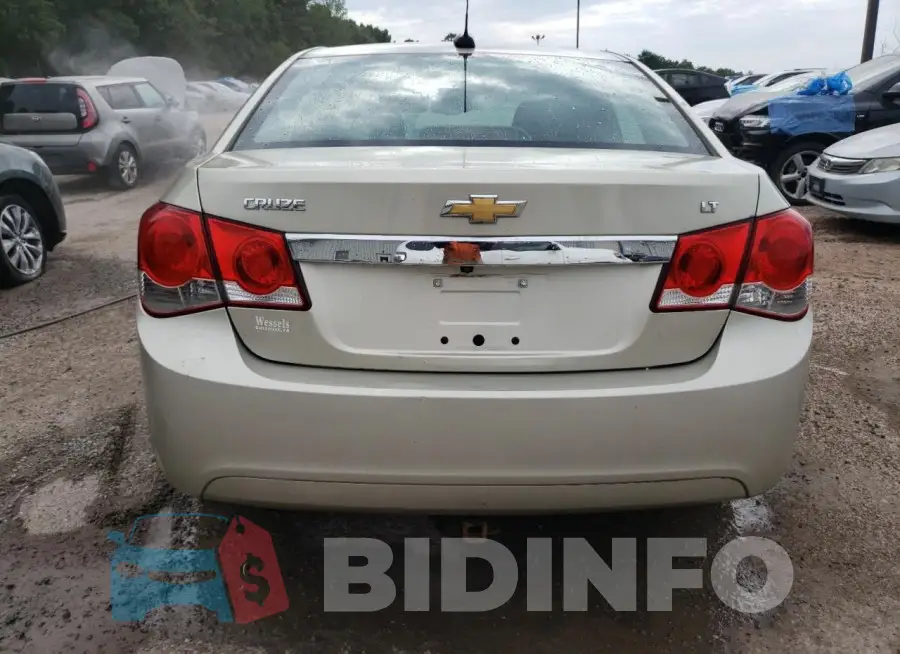 1G1PE5SB2G7203932 Photo# 6