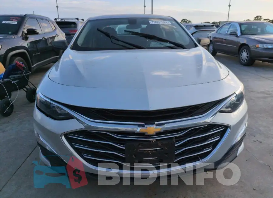 1G1ZB5ST5LF155448 Photo# 5