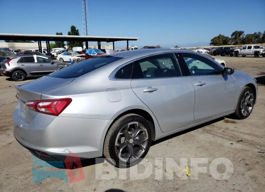 1G1ZD5ST6NF140275 Photo# 3