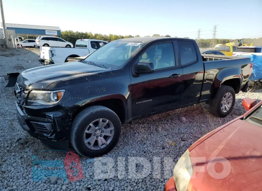 1GCHSCEA3M1278911 Photo# 1