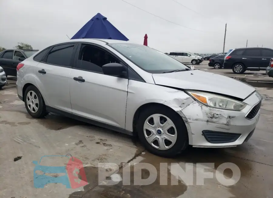 1FADP3E28GL276191 Photo# 4