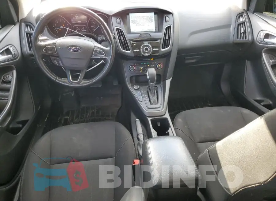 1FADP3M20HL346821 Photo# 8