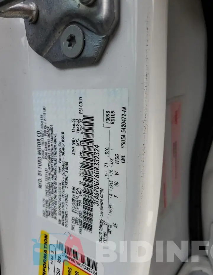 3FA6P0G76GR332324 Photo# 12