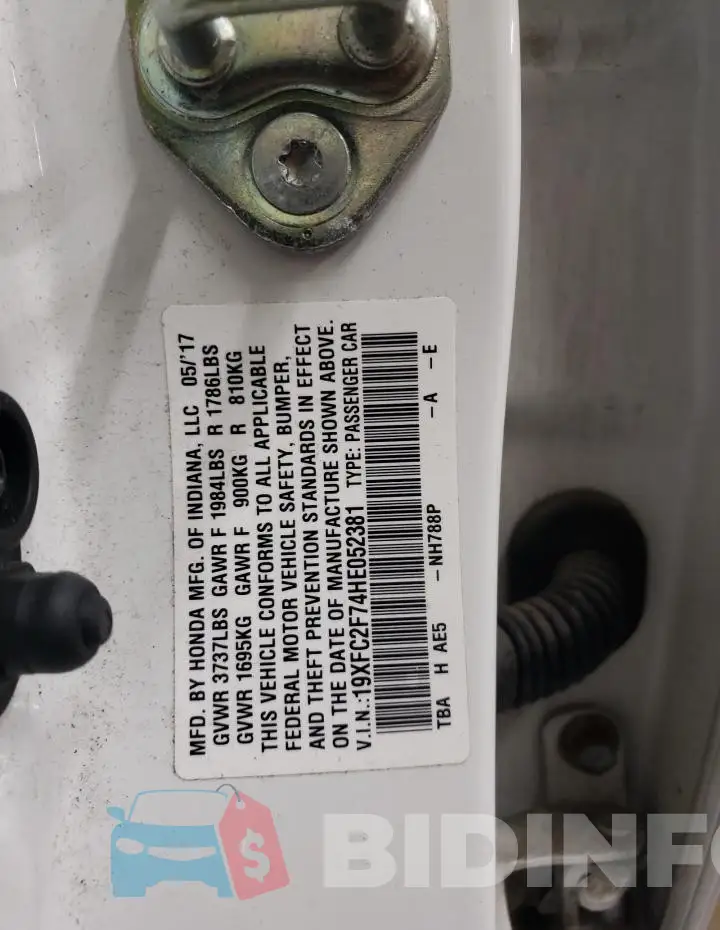 19XFC2F74HE052381 Photo# 13