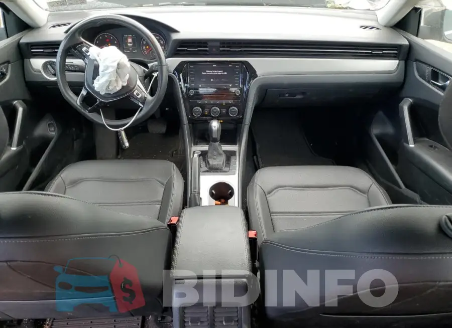 1VWSA7A39MC016013 Photo# 8
