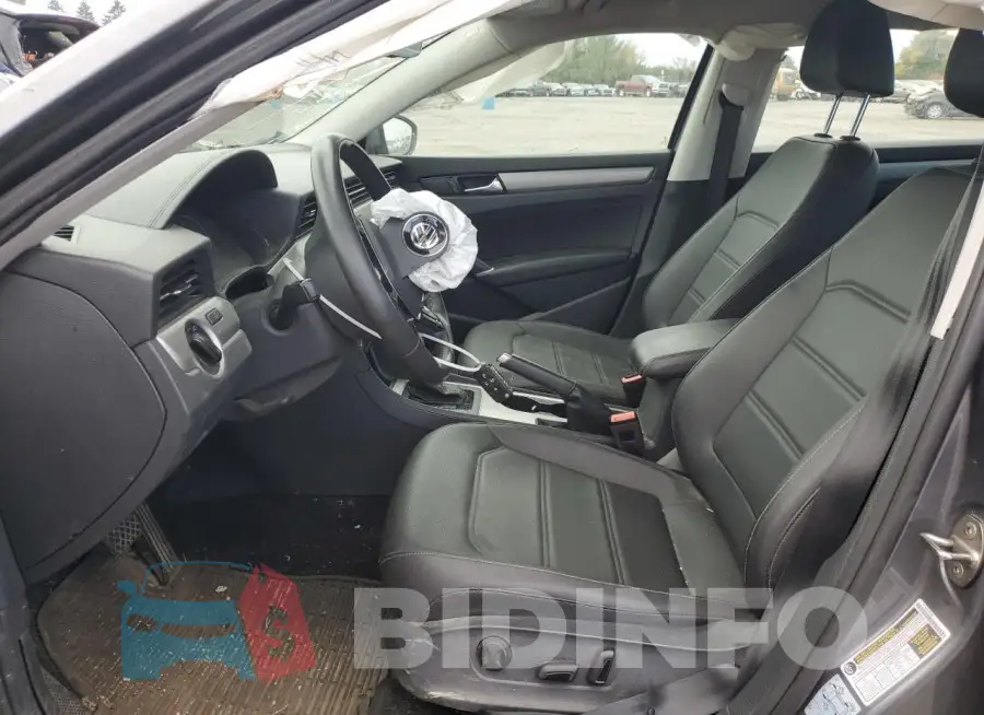 1VWSA7A39MC016013 Photo# 7