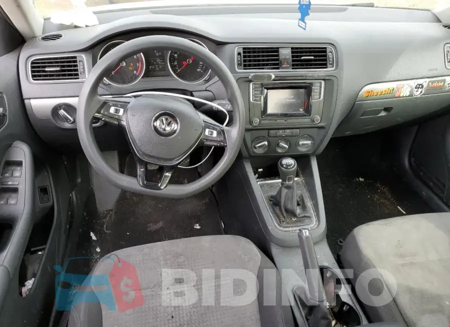 3VW167AJ4HM281597 Photo# 8