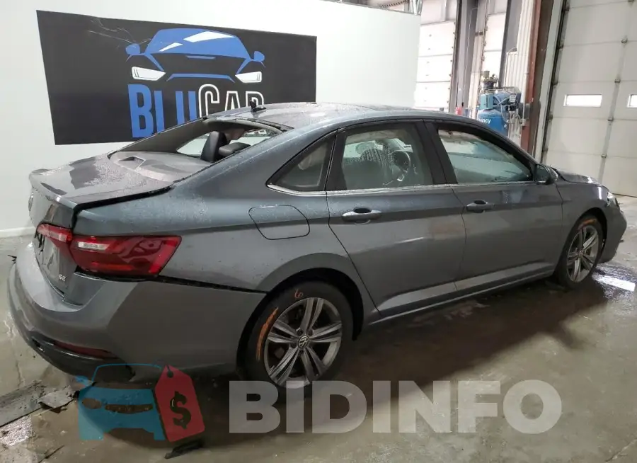3VW7M7BU7RM011239 Photo# 3
