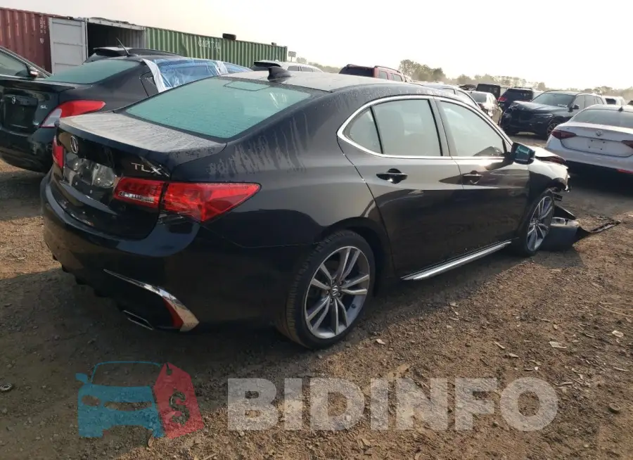 19UUB2F43LA003914 Photo# 3