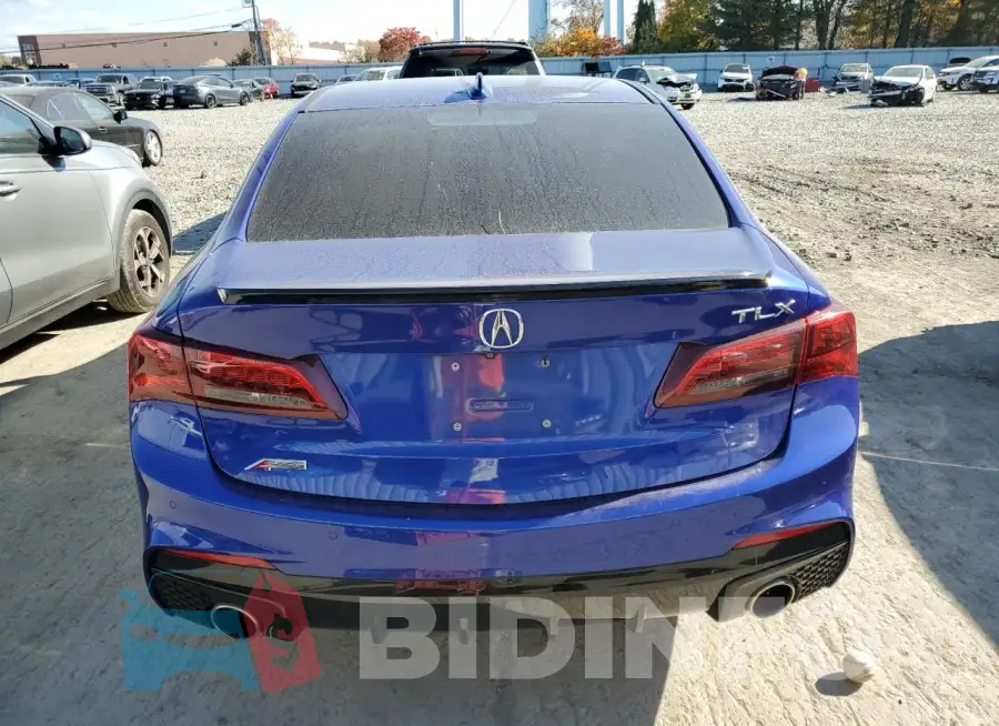 19UUB2F63KA004447 Photo# 6