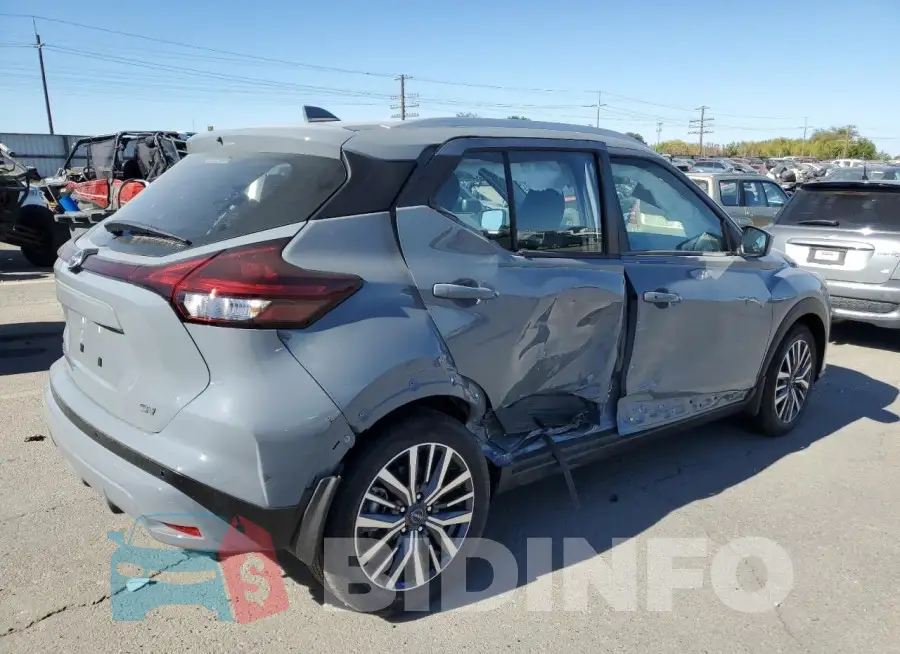 3N1CP5CV4RL517012 Photo# 3