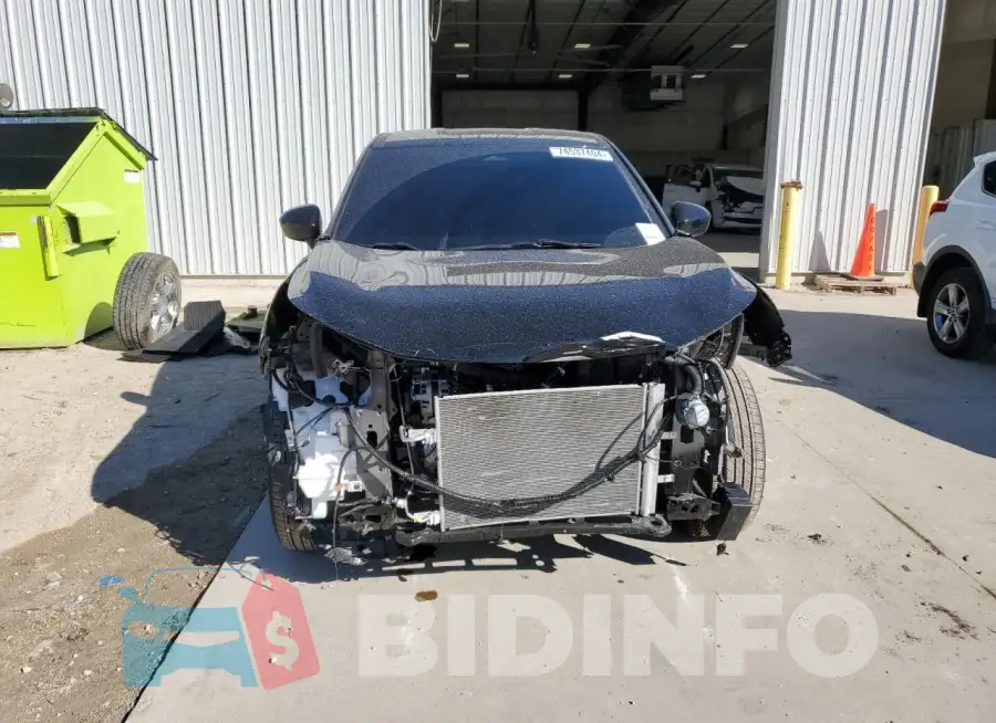 JN8BT3BBXPW357102 Photo# 5
