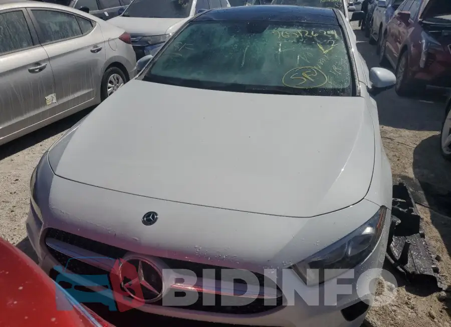 WDD3G4EB6LW040326 Photo# 5