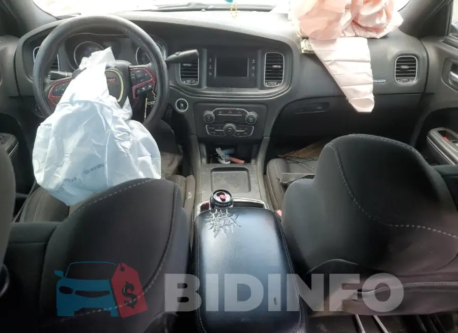2C3CDXAG6FH851735 Photo# 8