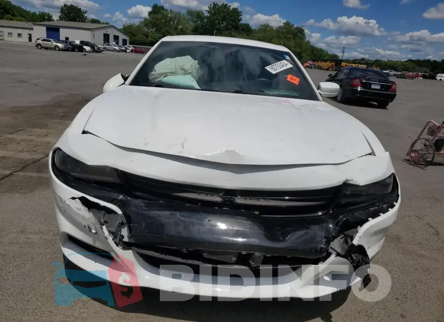 2C3CDXAG6FH851735 Photo# 5