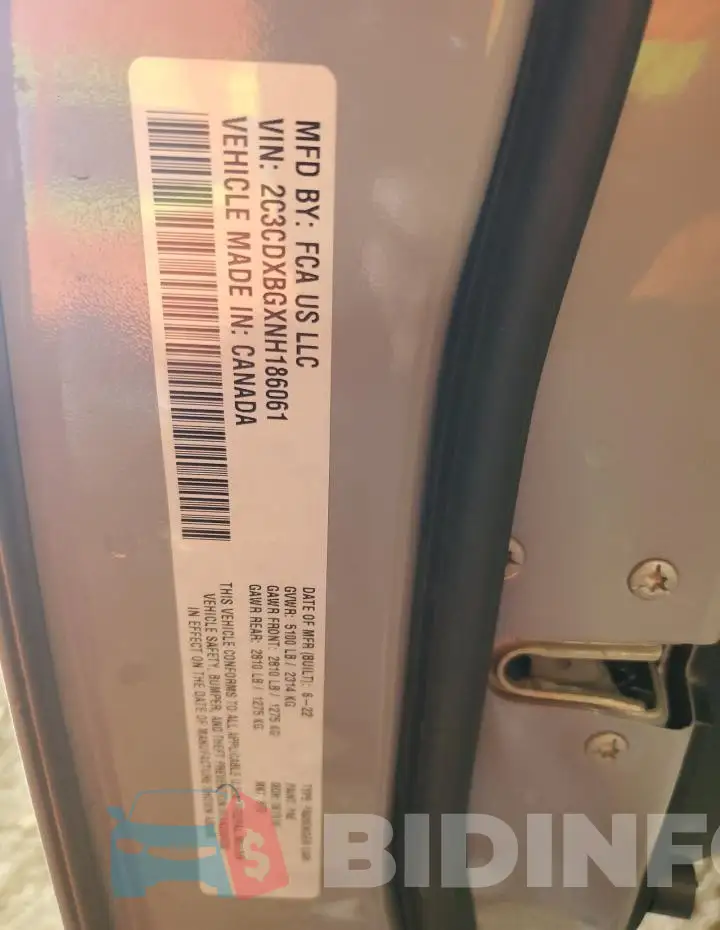 2C3CDXBGXNH186061 Photo# 12