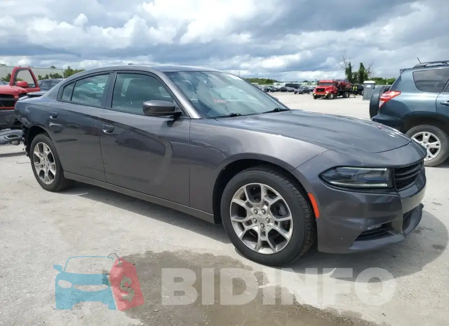 2C3CDXJG7FH746136 Photo# 4