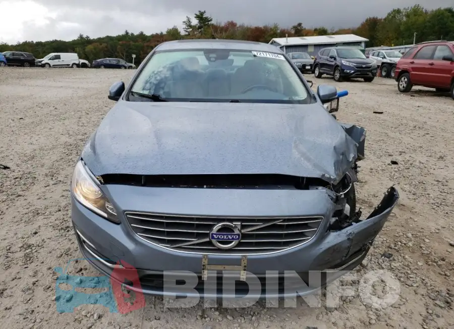 LYV402TK6HB154429 Photo# 5