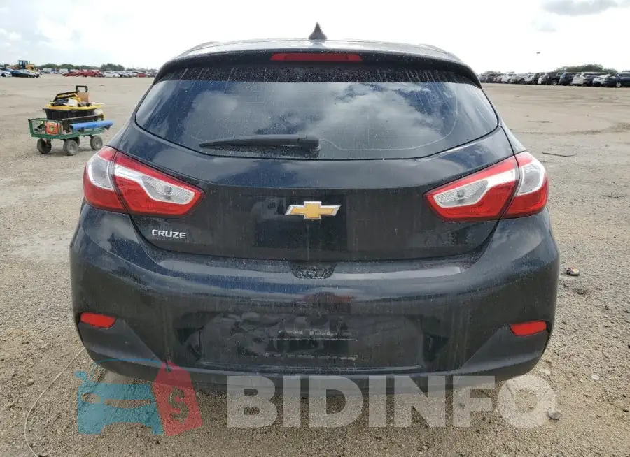 3G1BC6SM8KS555284 Photo# 6
