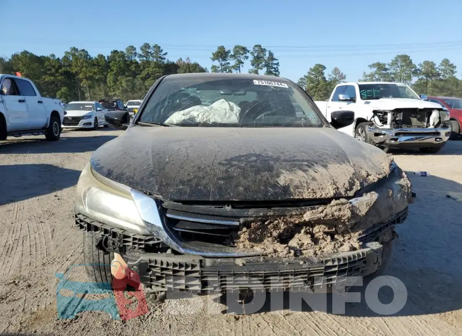 1HGCR2F39FA150578 Photo# 5
