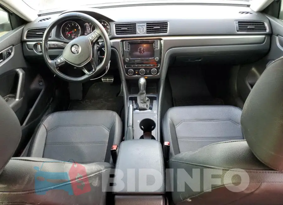 1VWDT7A30HC025465 Photo# 8