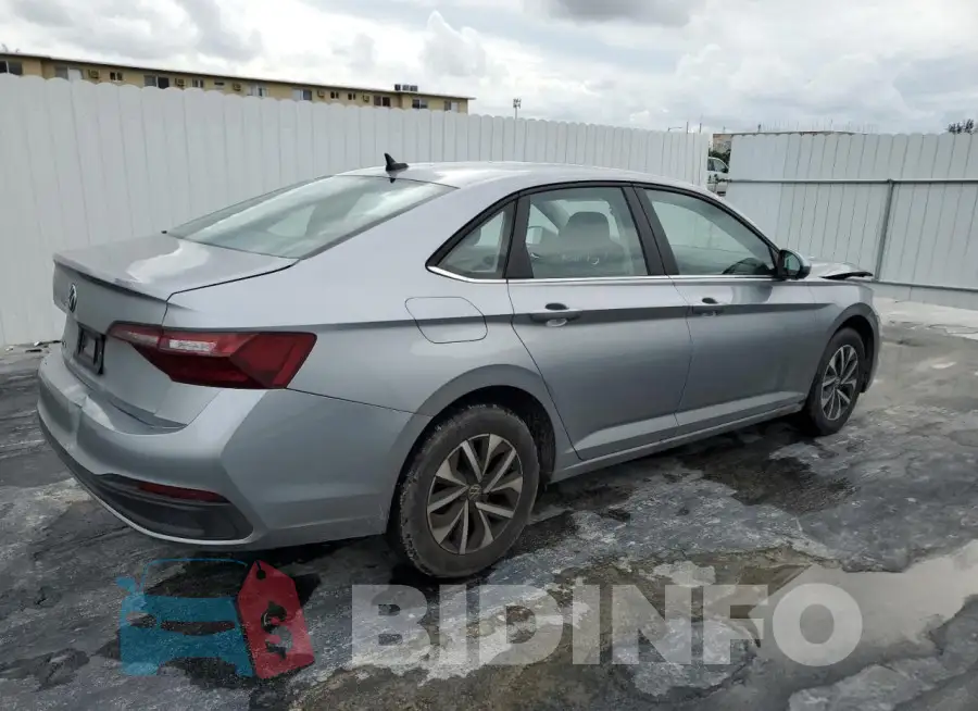 3VW5M7BU2RM034709 Photo# 3
