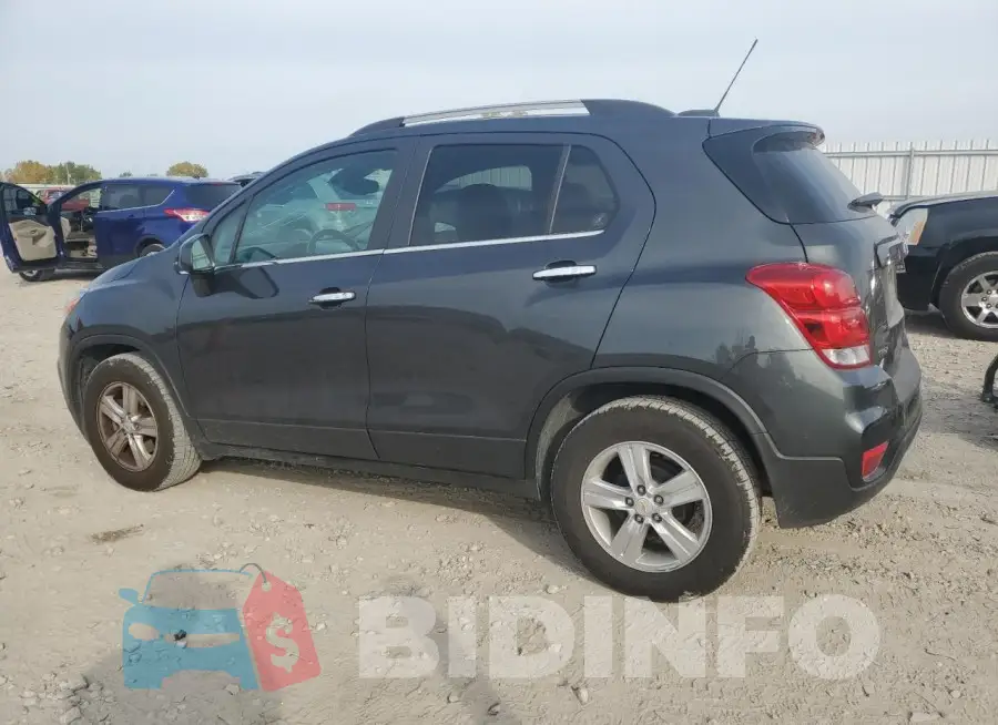 KL7CJLSB8JB561821 Photo# 2