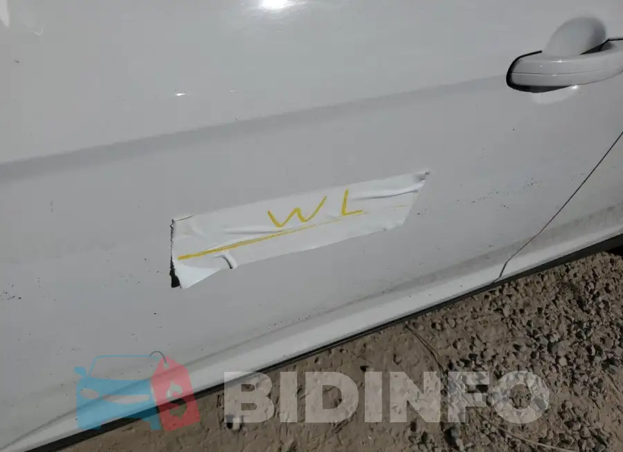 1FADP3F23FL215201 Photo# 12