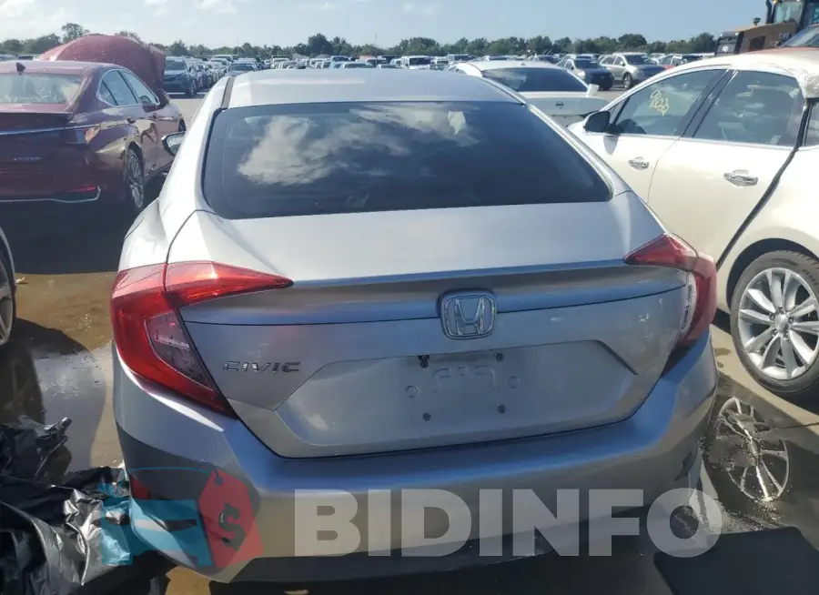 19XFC2F51GE015818 Photo# 6