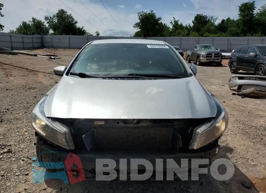 3KPFL4A82HE088727 Photo# 5
