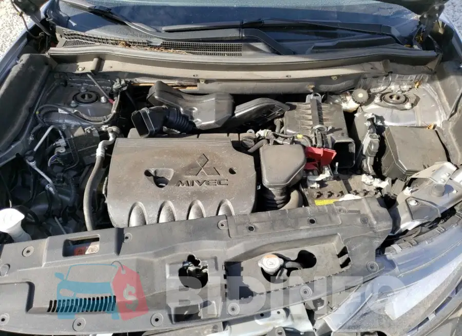 JA4AD3A39KZ022087 Photo# 12