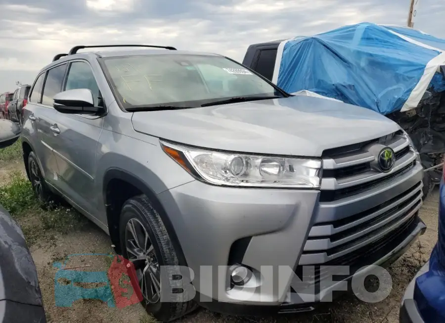 5TDZZRFH8JS246887 Photo# 4