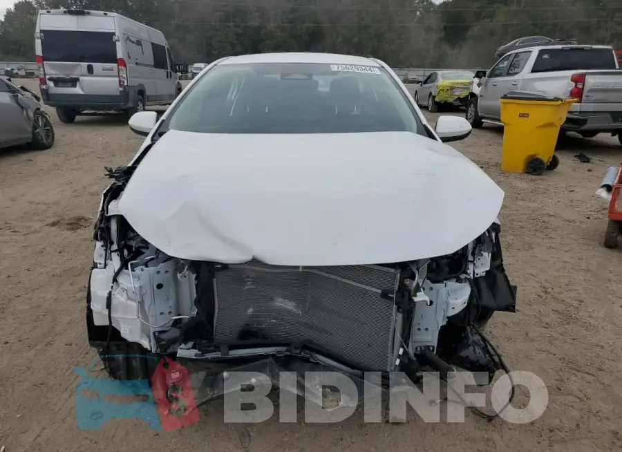 5YFB4MDE6RP197348 Photo# 5