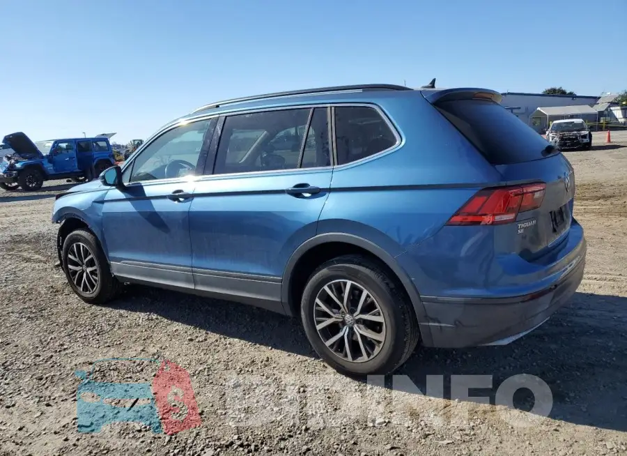 3VV3B7AX4KM082747 Photo# 2