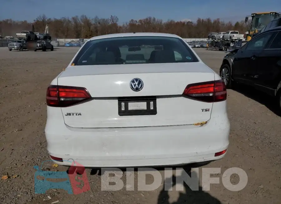 3VW167AJ4GM385151 Photo# 6