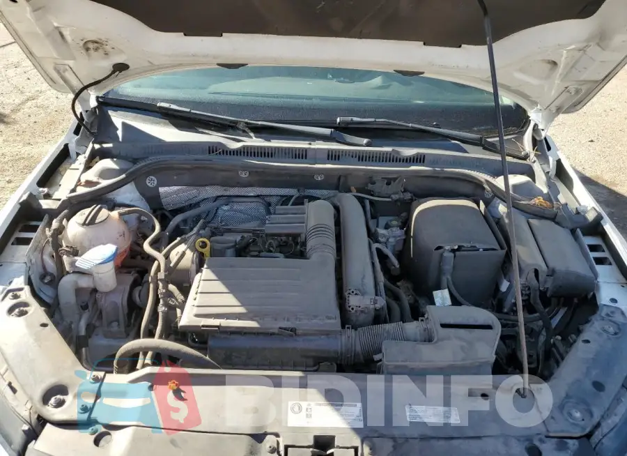 3VW2B7AJ6HM371088 Photo# 11