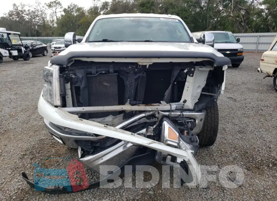 1N6AA1F40JN518998 Photo# 5